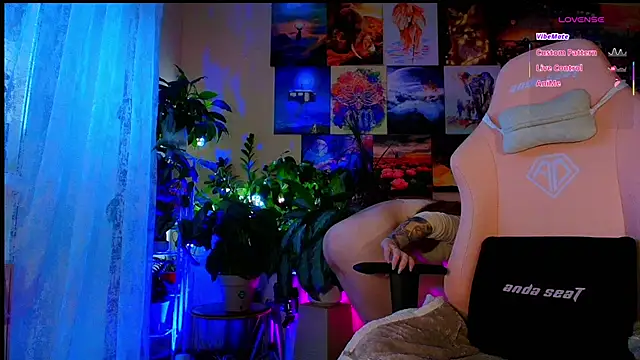 GoodWitch_ webcam