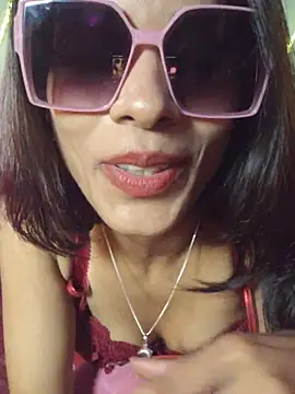 Ivy_the_goddess webcam