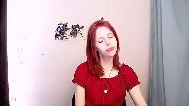 GuessMe___ webcam