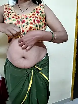 anuradha1432 webcam
