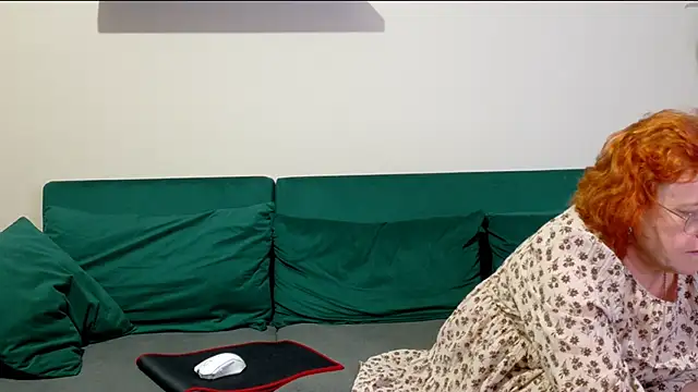 JoannaAndNeighbour webcam