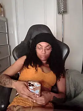 Butterflybootyy