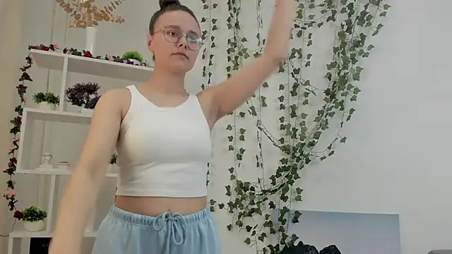 LetishaDungey webcam