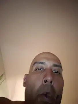 Mikeyjoe2840 webcam