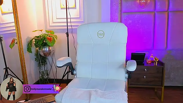 AlessiaLondon webcam