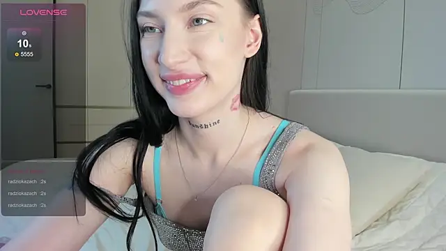 JenniferQueen11 webcam