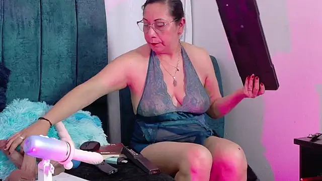 marisol1977hot (F milf) - squirt