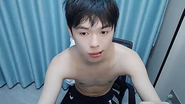 w5206t (M twink) - 十个俯卧撑