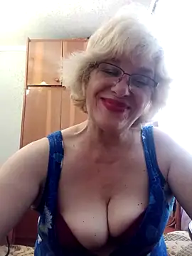52MiaLove02 webcam