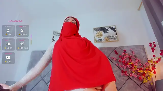 fatiima_ (F young) - Show my tits with oil🍒