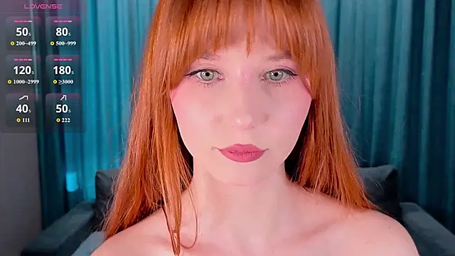 catherinecummi (F young) - lick dildo