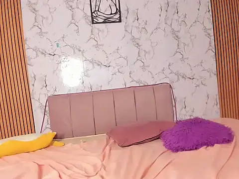 Michellblue webcam