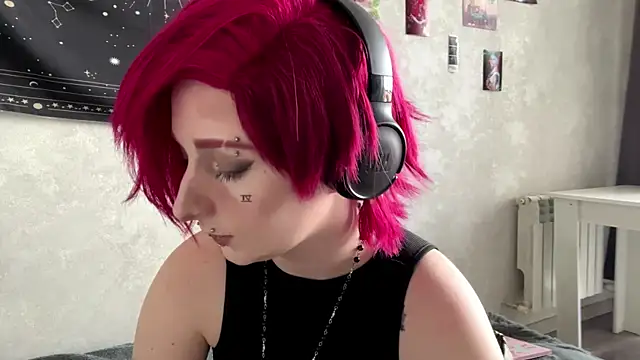 playful_vi (F teen) - AirKiss