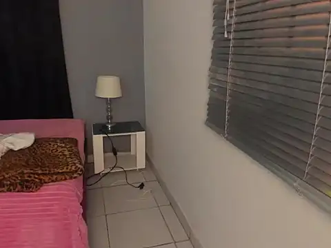 bby_rossan (G young) - fingers pussy