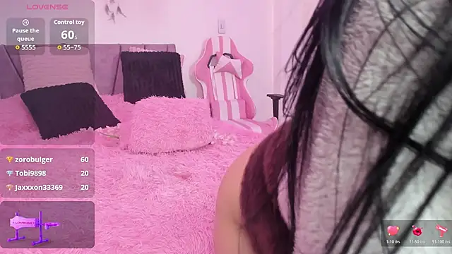 kylielovee - KylieLovee's free webcam - UK Sex Cams