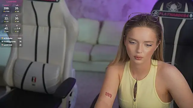 jasmine_flow (G teen) - finger pussy
