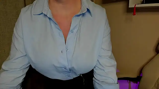 feliziadesire - FeliziaDesire's free webcam - UK Sex Cams