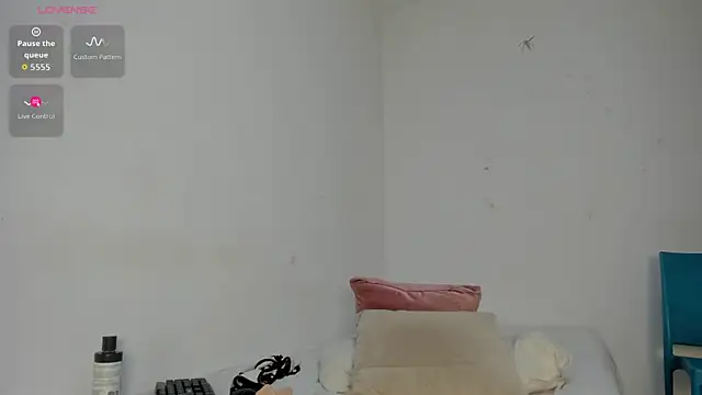 maya_graham - Maya_Graham's free webcam - UK Sex Cams