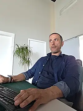 lucas___81 - Lucas___81's free webcam - UK Sex Cams