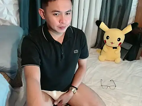 njay_16 - Njay_16's free webcam - UK Sex Cams