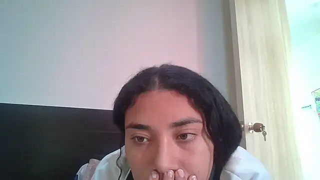 ambergold- - AmberGold-'s free webcam - UK Sex Cams