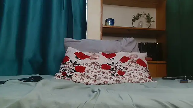 keishaa-77 - Keishaa-77's free webcam - UK Sex Cams