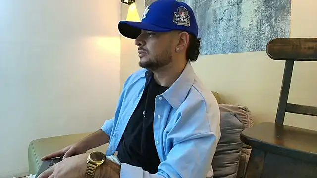 troy_kirk (Ask my age) - cum shot