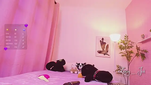 Lucyanajoi webcam
