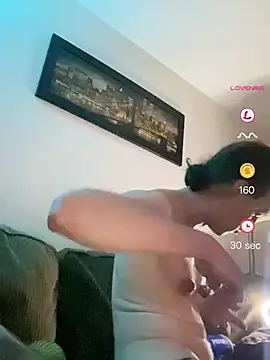 kikiwonderbar webcam