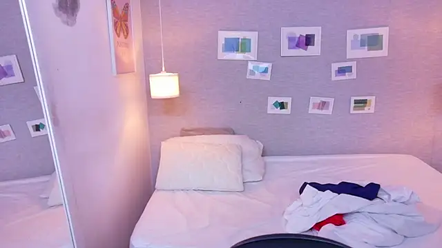 kiara_evanss webcam