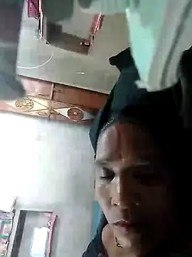 live porn free Loomaraj