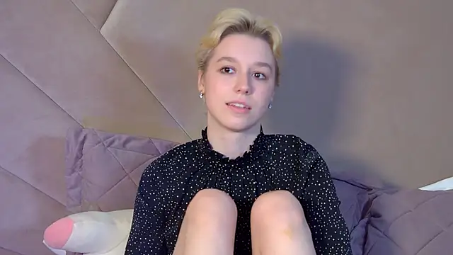 agatagate - AgataGate's free webcam - UK Sex Cams
