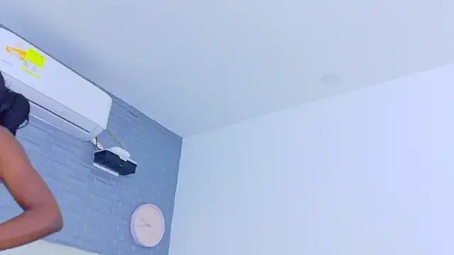 pervert_shydoll1 webcam