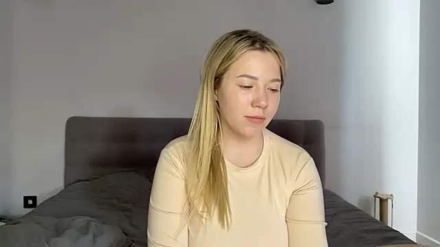 alyrasun webcam