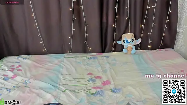MisaRisaChan webcam