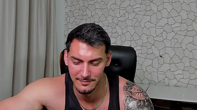 clintmasters (M young) - Shirtless