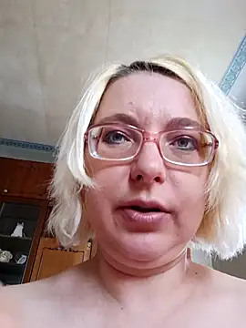 VikaKing webcam