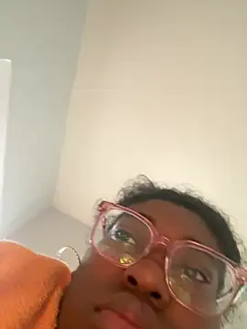 bunbun420247 webcam