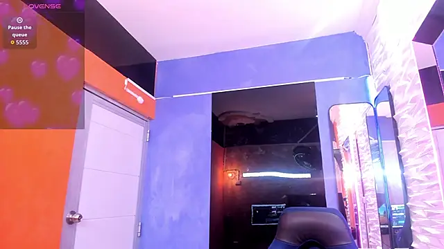 allison_mc webcam