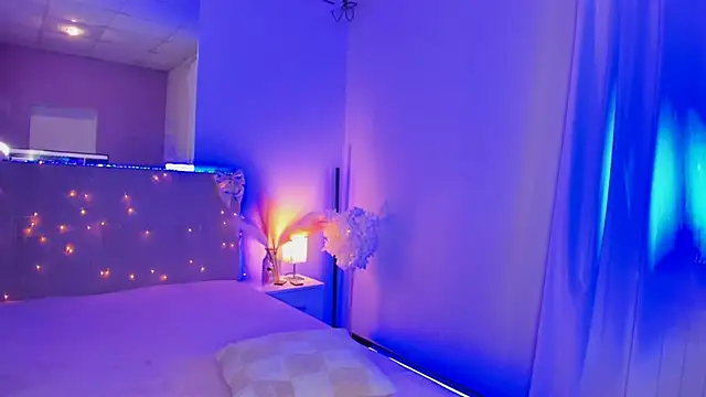 Laura_Leee webcam