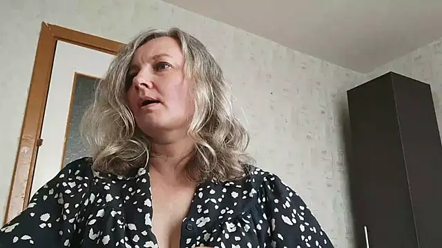 EdithManning webcam