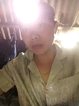 Bella-222 webcam