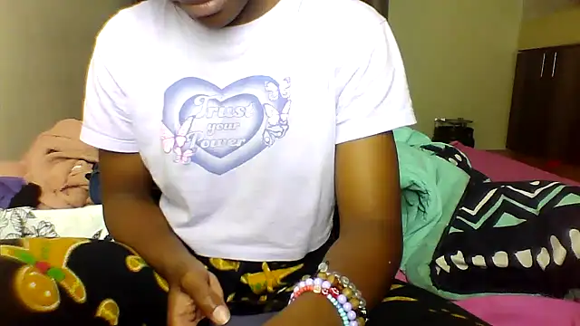 Thuliswa19 webcam