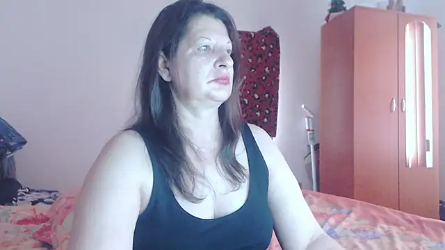 ExtasyMature webcam