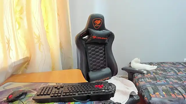 iliaskrislove webcam