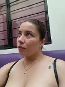 EmmaContreras_Val from StripChat is Freechat