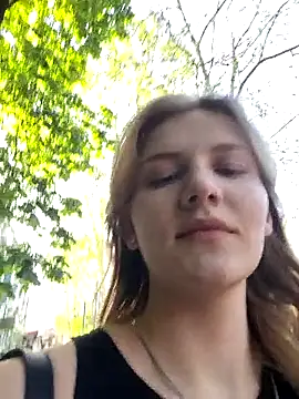 mooniekiss