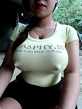 Rubyy_Nk webcam
