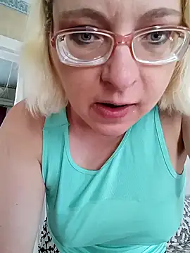 VikaKing live sex cam