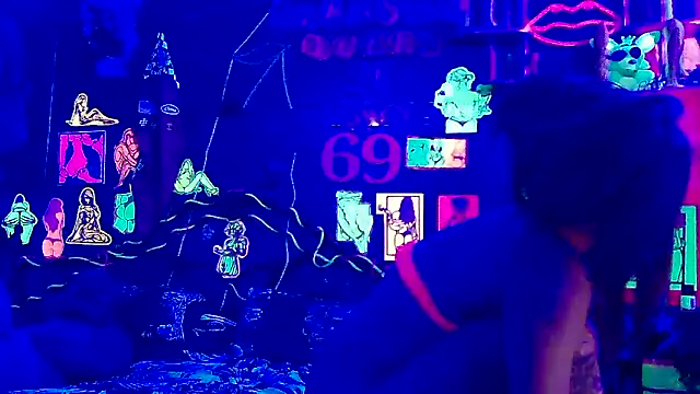 DaddyAndSplashQueen live sex cam